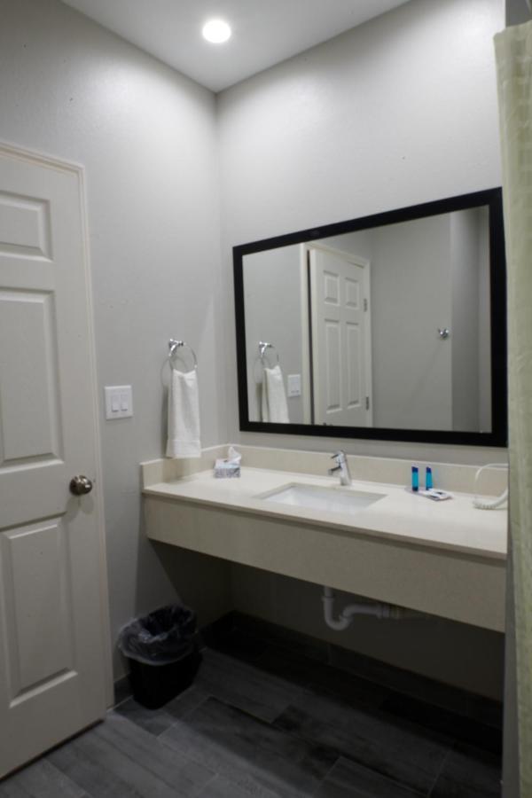Crystal Inn Baytown Dış mekan fotoğraf